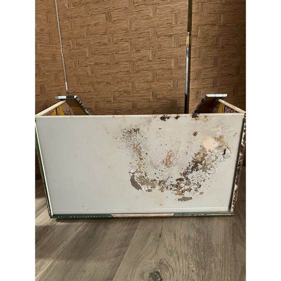 Vintage Ohio Art Tin Litho Sunnyfield Farms Barn Silo Animals Tractor - Farm Set - Picture 9 of 9